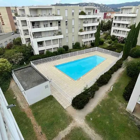 Apartment Appart' Lumineux/terrasse/piscine/proche Centre